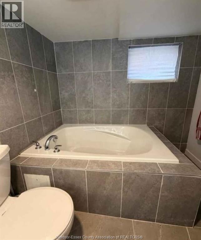 990 JOSEPHINE AVENUE, Windsor, Ontario, N9B2L5 — Photo 10
