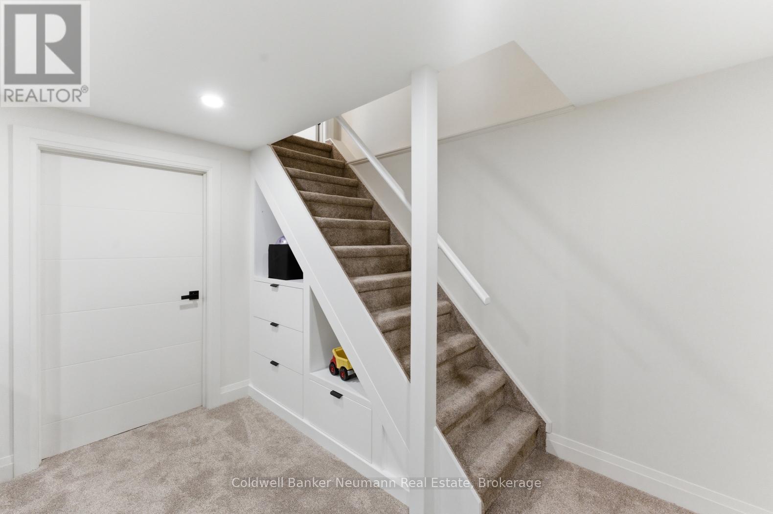 311 ELIZA STREET - 29