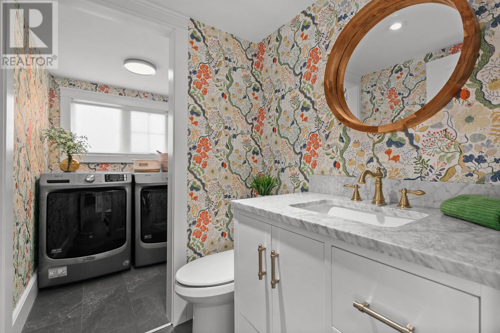 Property 22 of 49 of 950 Bellevue Avenue