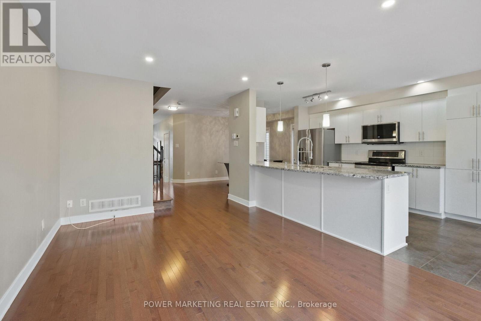 311 TRAVIS STREET - 11