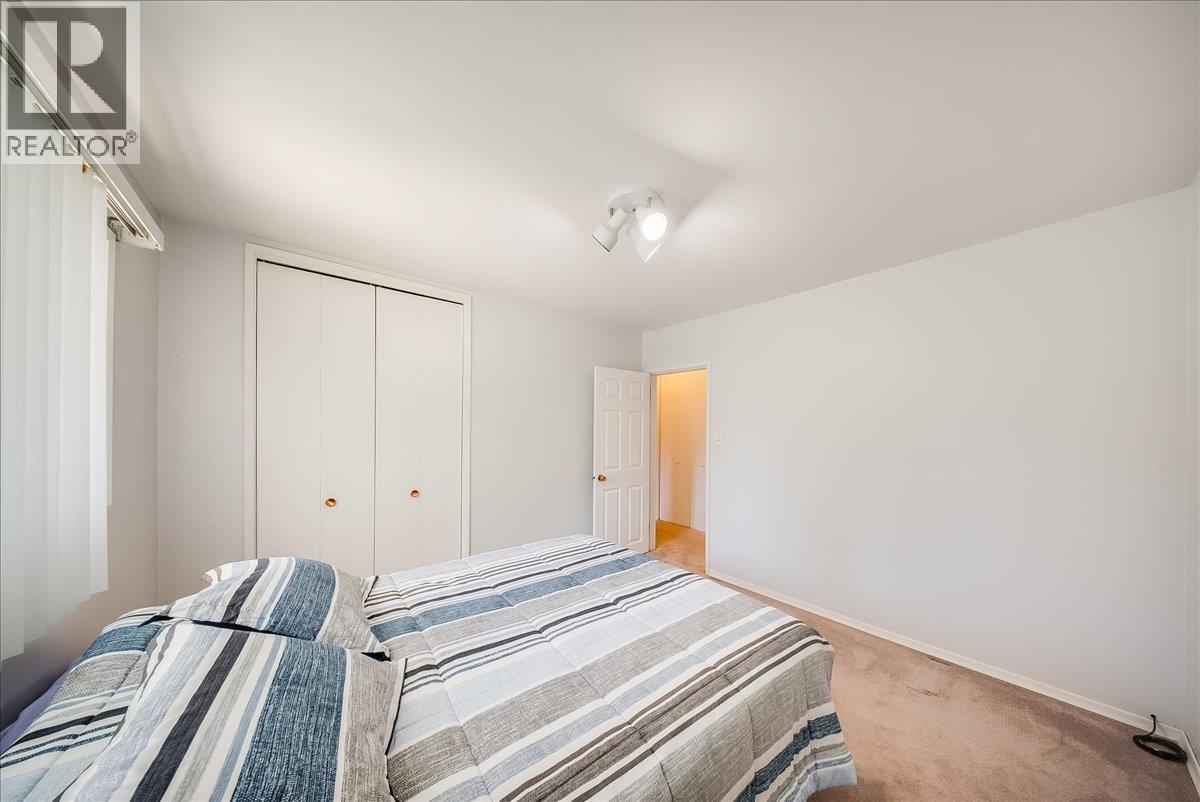 541 Portia Crescent - 10