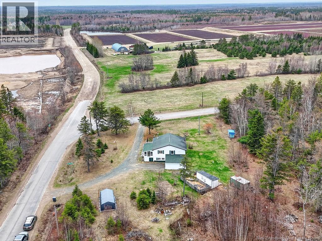699 de la Prairie Road - 50