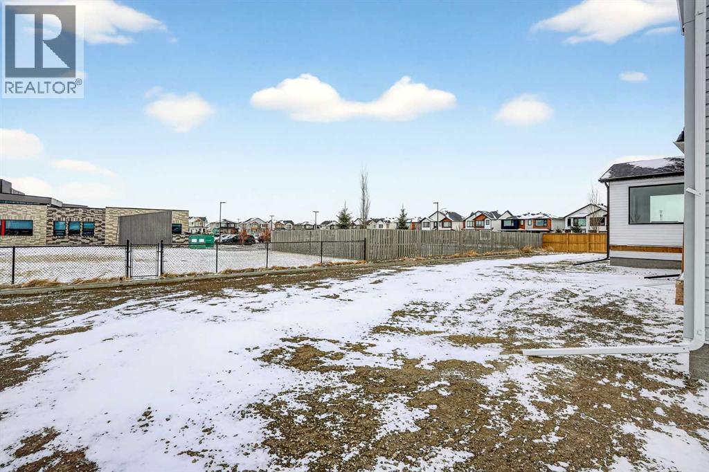 4517 31 Avenue S - 34