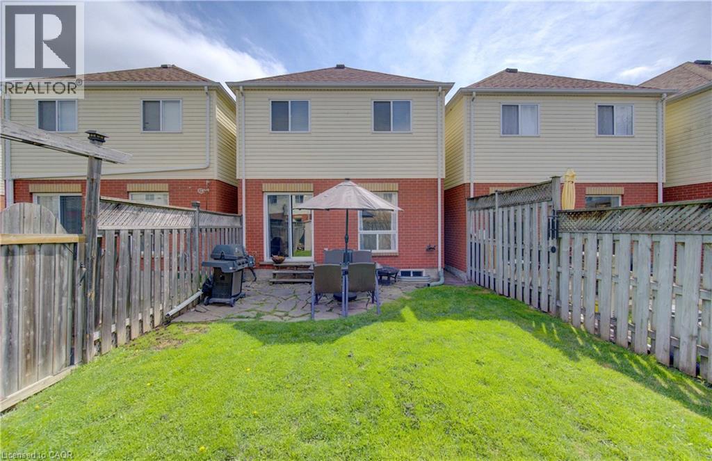 18 CARRIAGE HILL Trail, Elmira, Ontario, N3B3K7 — Photo 21