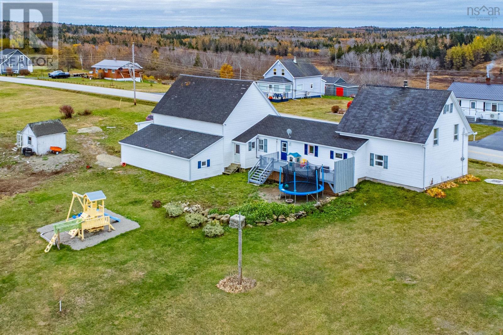 Property 32 of 35 of 795 Saulnierville Road