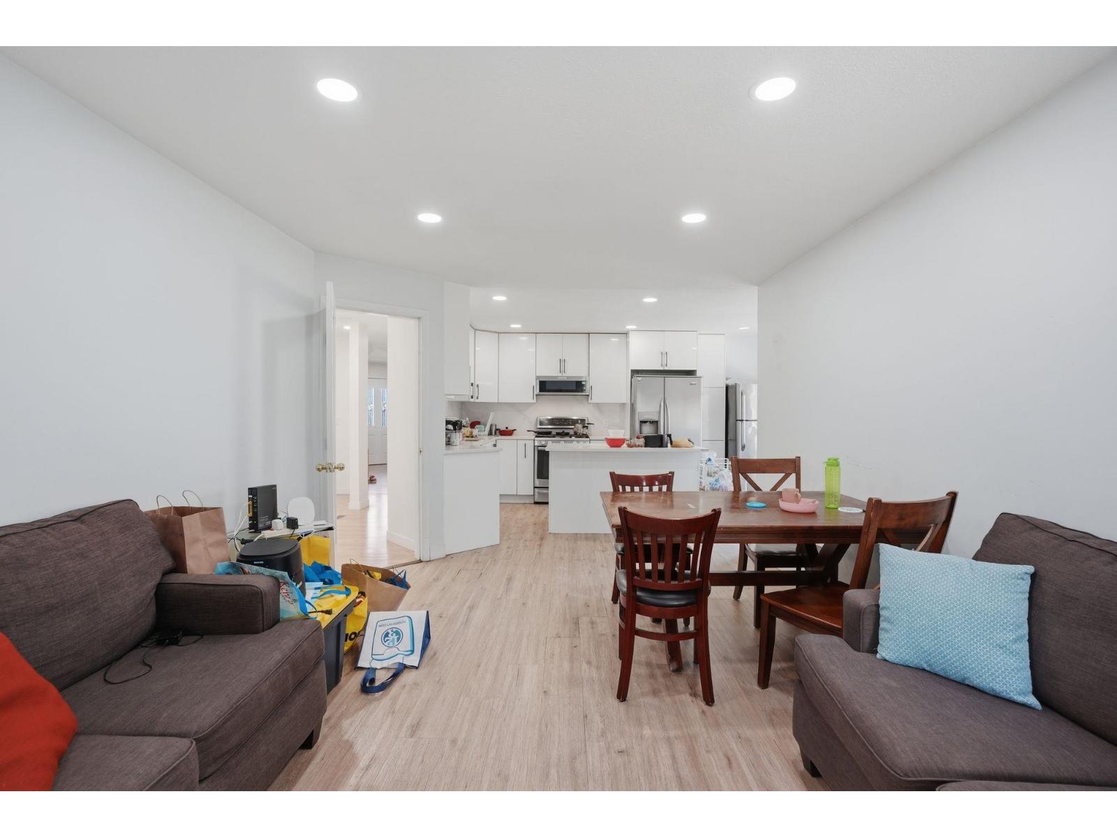 11142 85A AVENUE, Delta