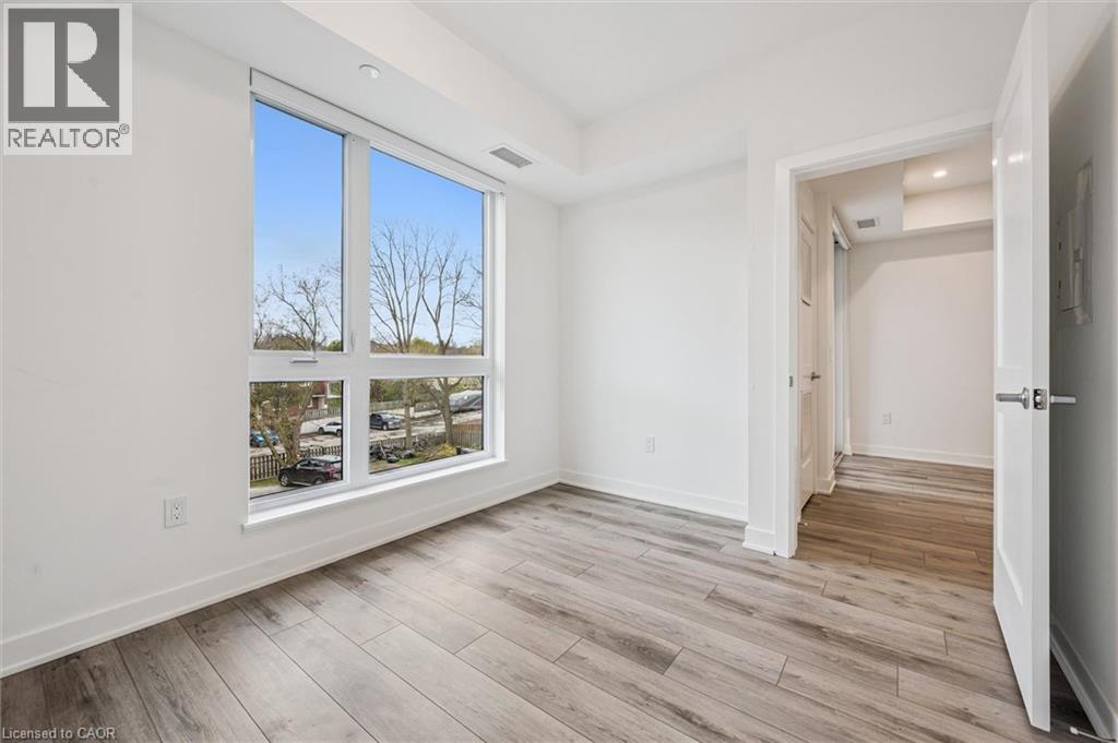 312 ERB Street W Unit# 218, Waterloo, Ontario, N2L0K9 — Photo 13