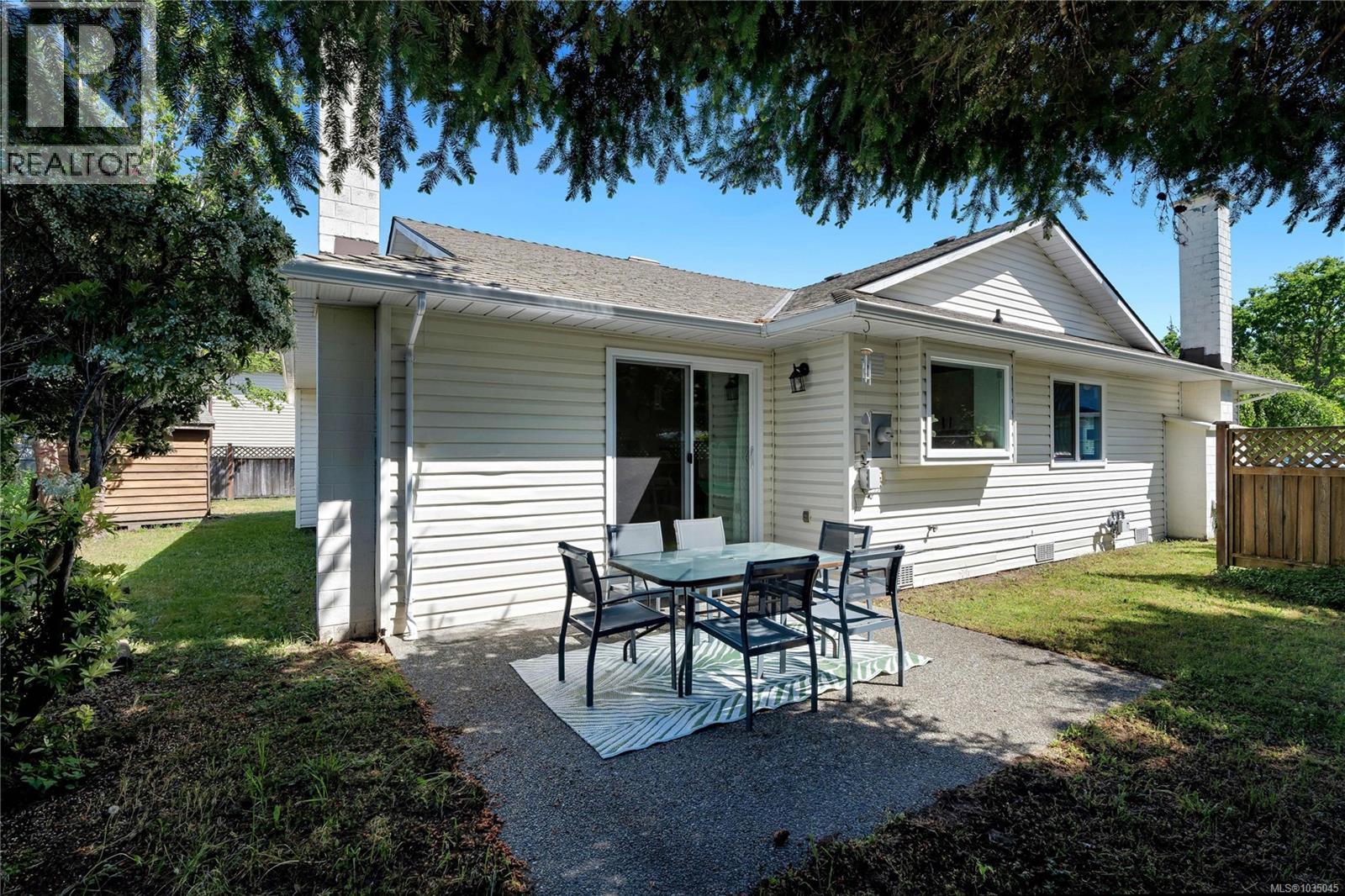  748 Macan Place, Colwood
