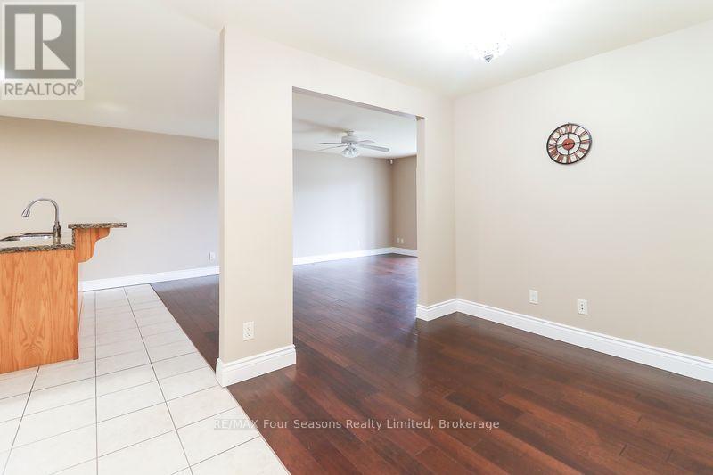 #101 435 WALNUT STREET - 4