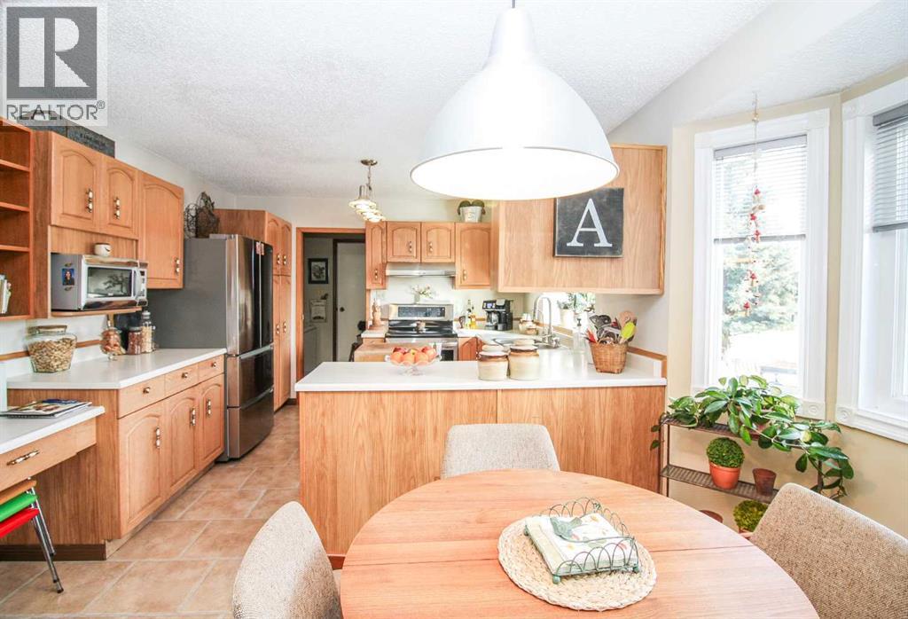 720047 Range Road 63 - 11