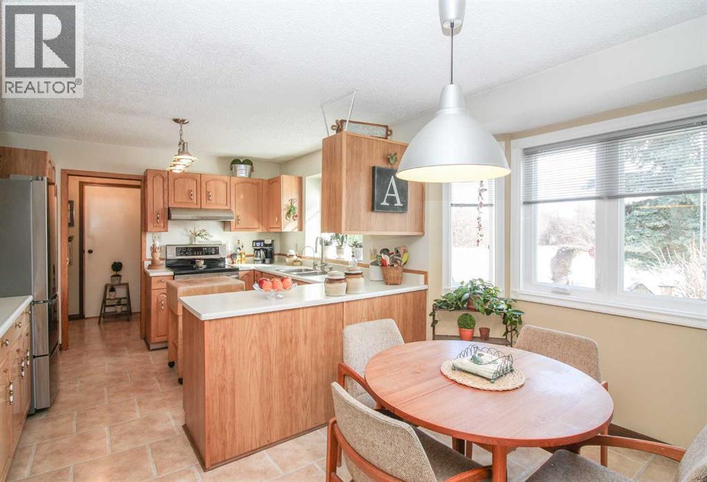 720047 Range Road 63 - 10