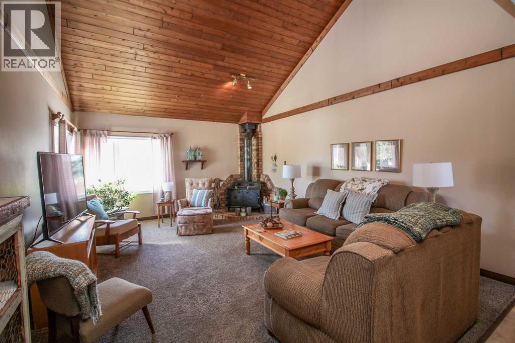 720047 Range Road 63 - 7