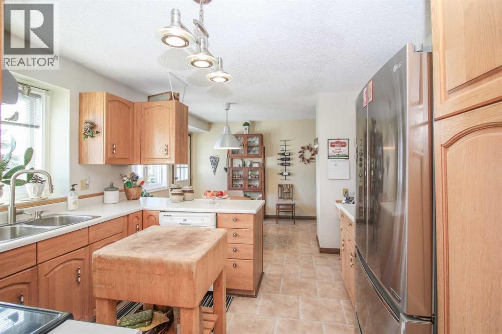 720047 Range Road 63 - 15