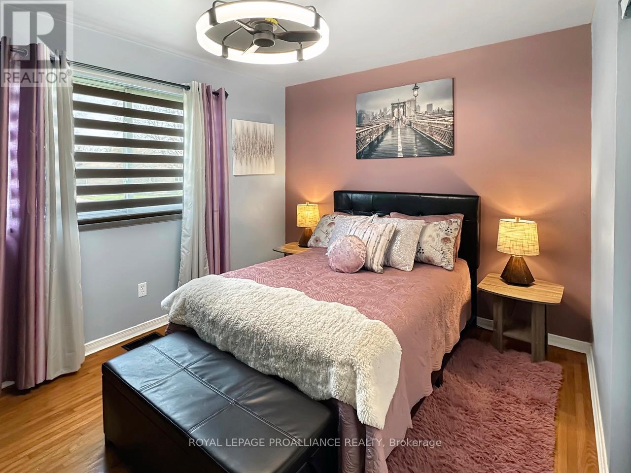 10 CHOWN CRESCENT - 13