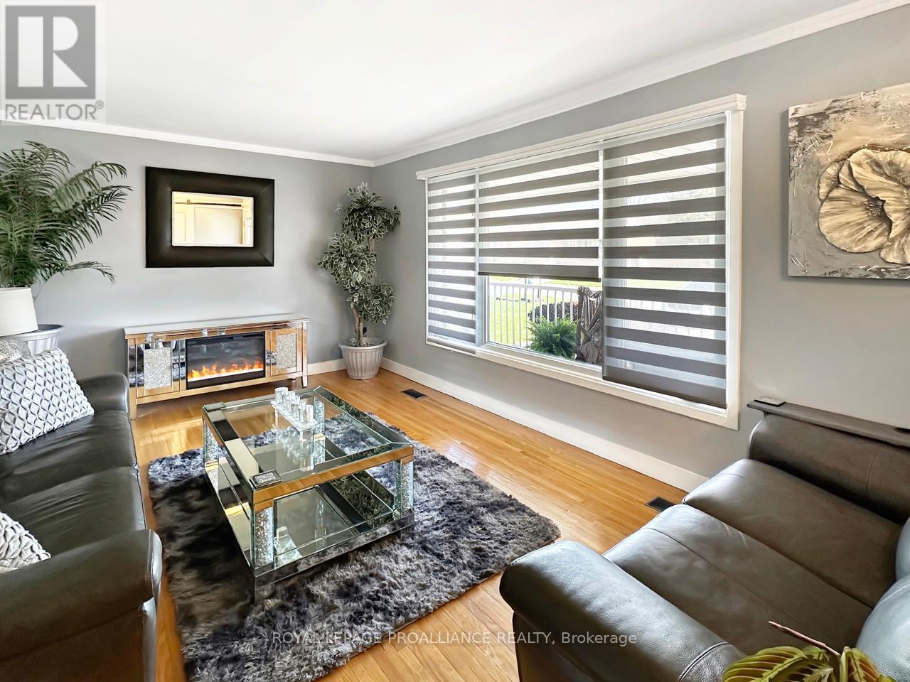 10 CHOWN CRESCENT - 5