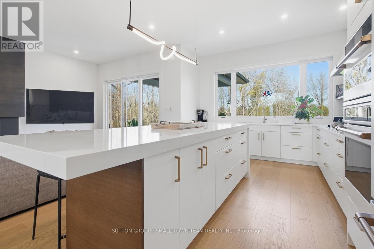 31 CREEK SIDE PLACE - 11