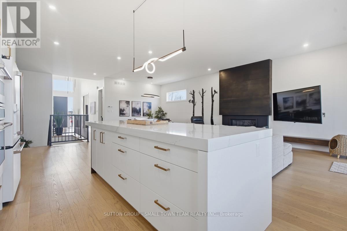 31 CREEK SIDE PLACE - 14
