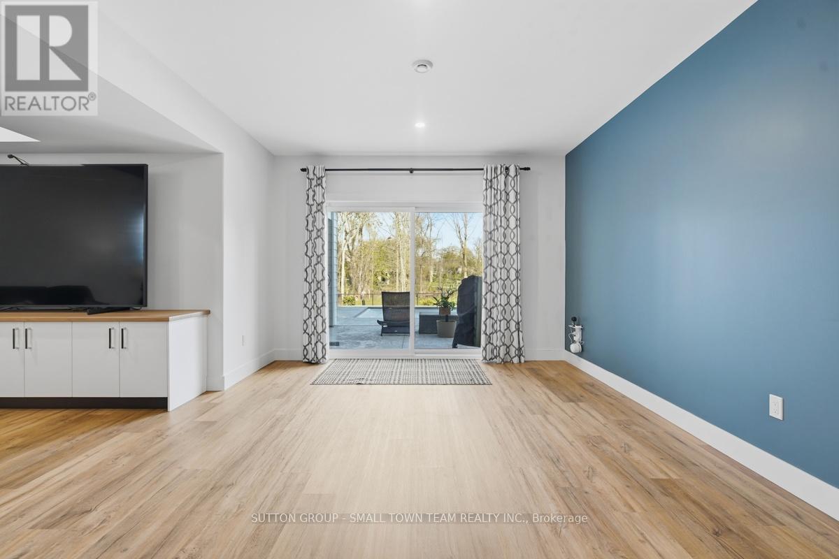 31 CREEK SIDE PLACE - 26
