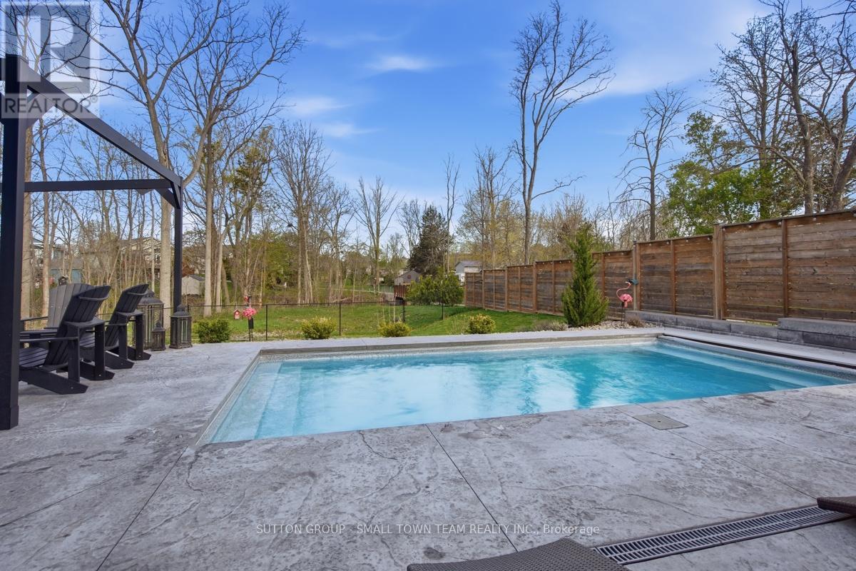 31 CREEK SIDE PLACE - 37