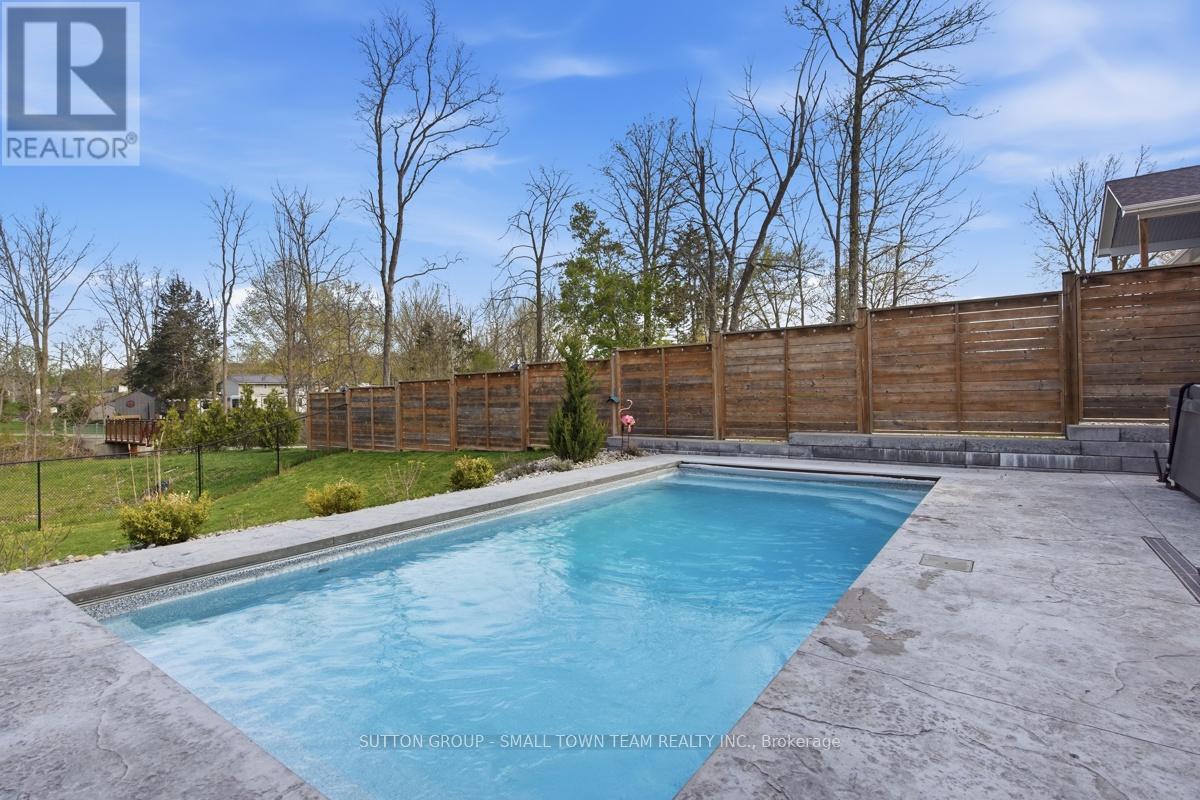 31 CREEK SIDE PLACE - 39