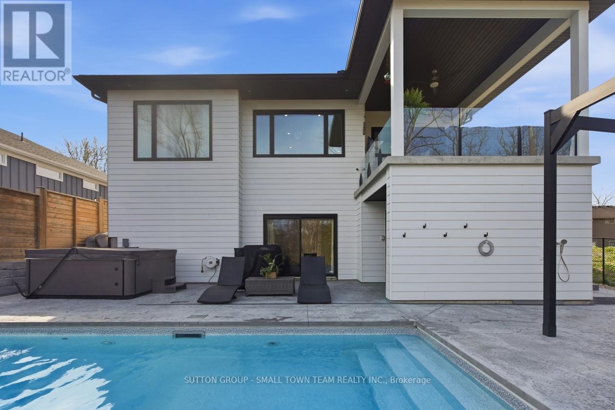 31 CREEK SIDE PLACE - 44