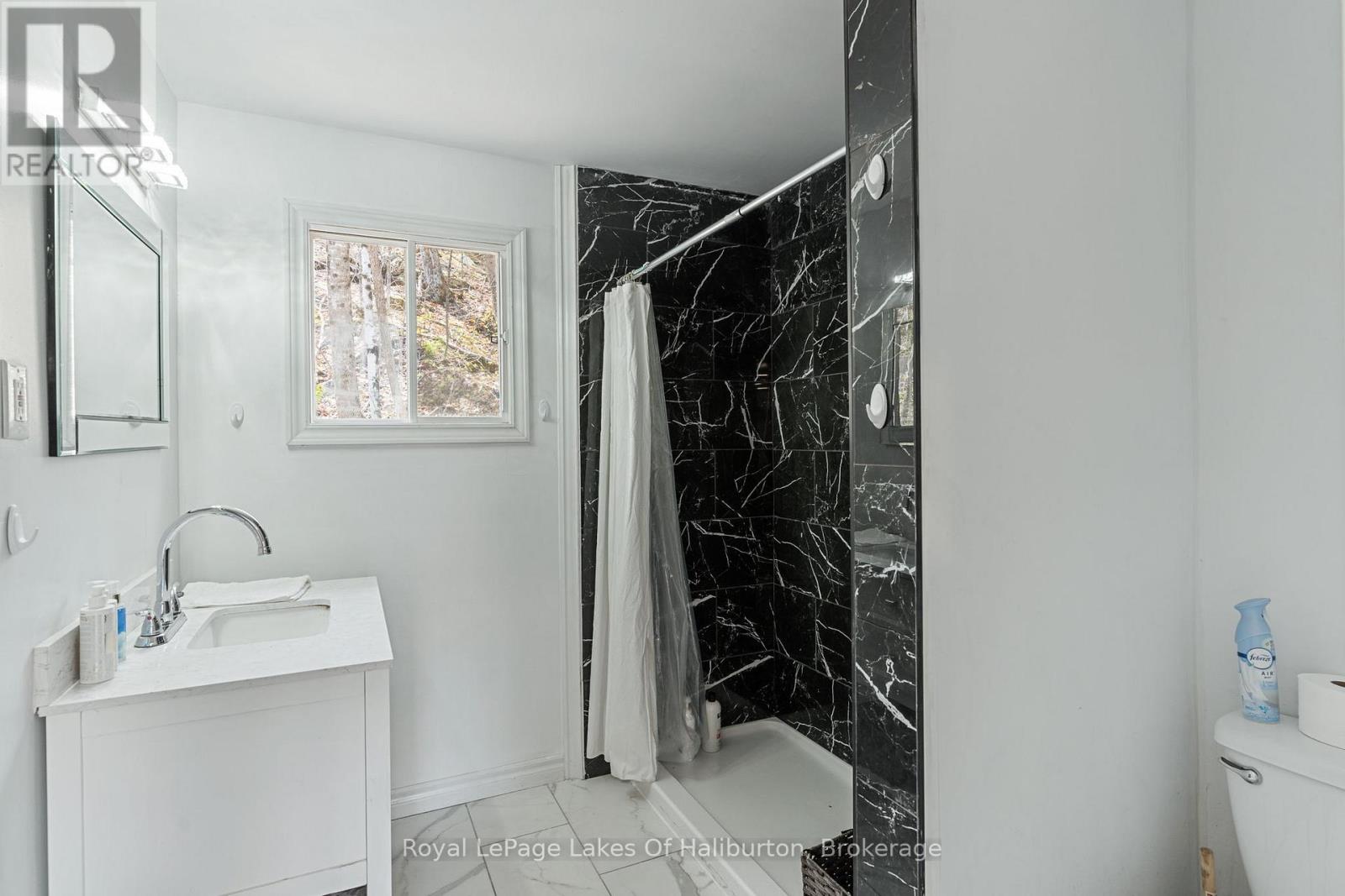 1027 SPENCERS TRAIL - 17
