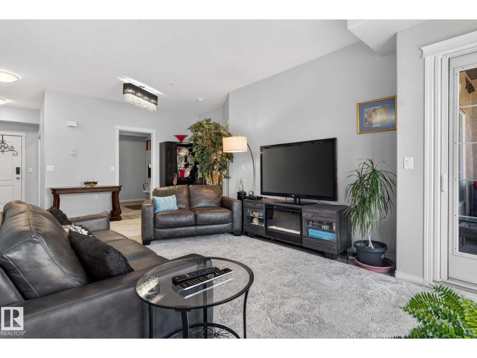 #340 612 111 ST SW - 12