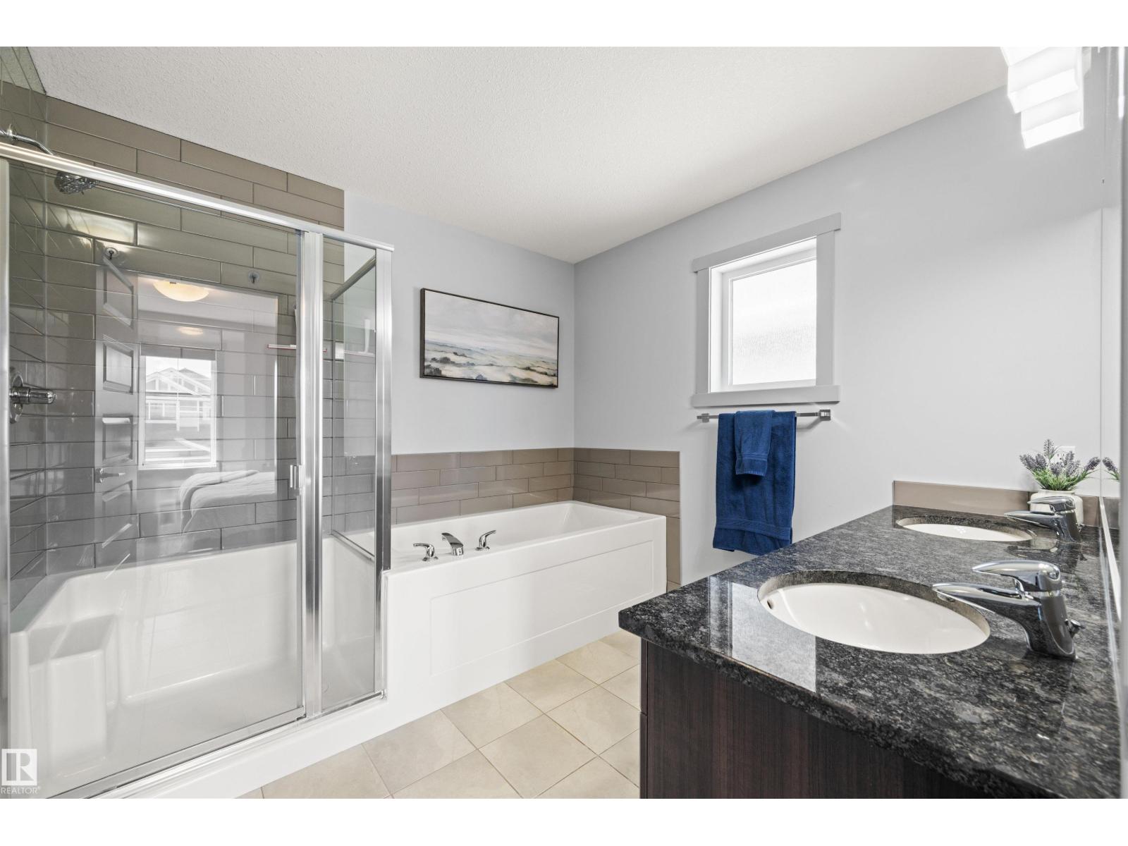 16460 15 AV SW - 24