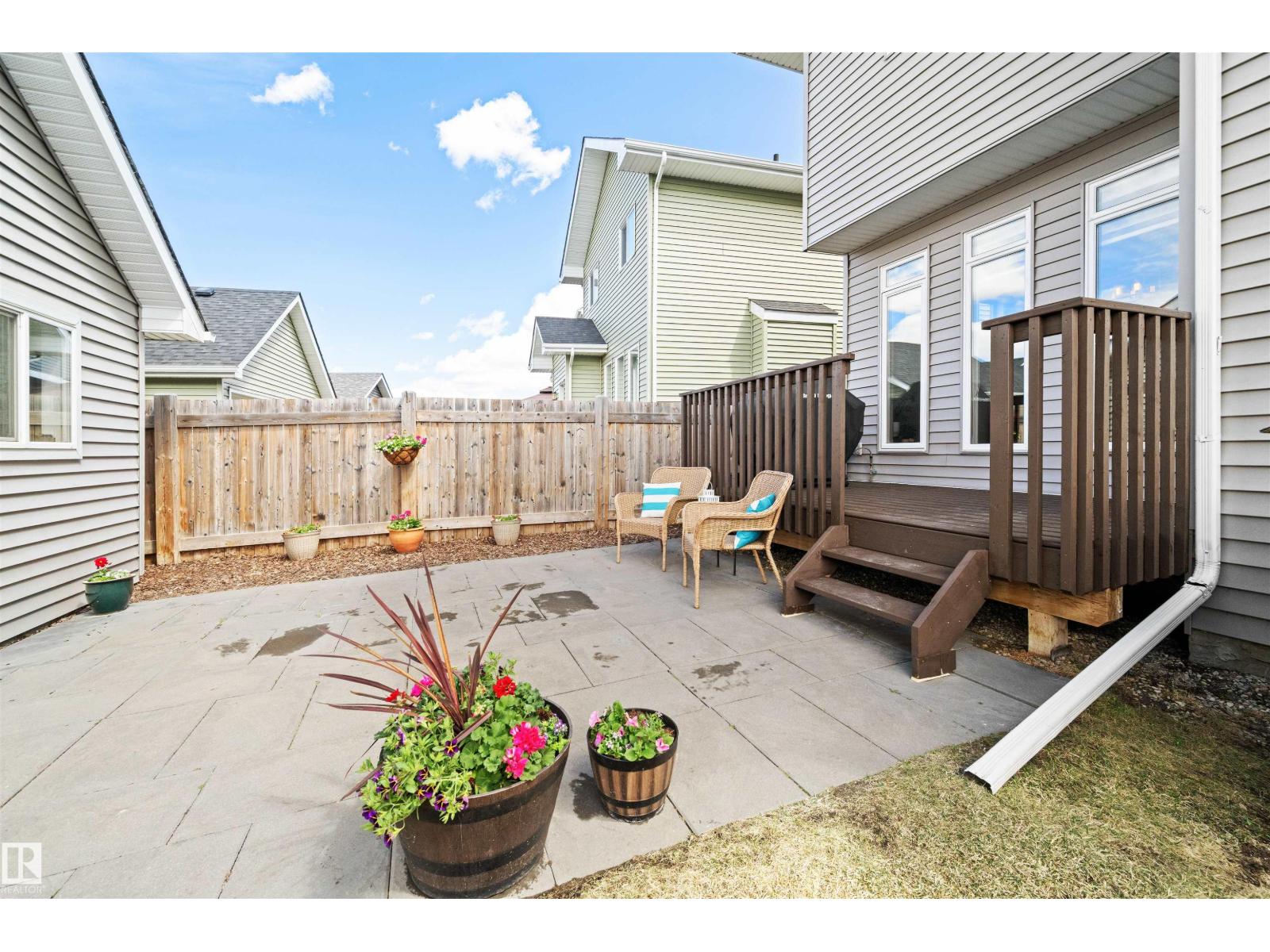 16460 15 AV SW - 30