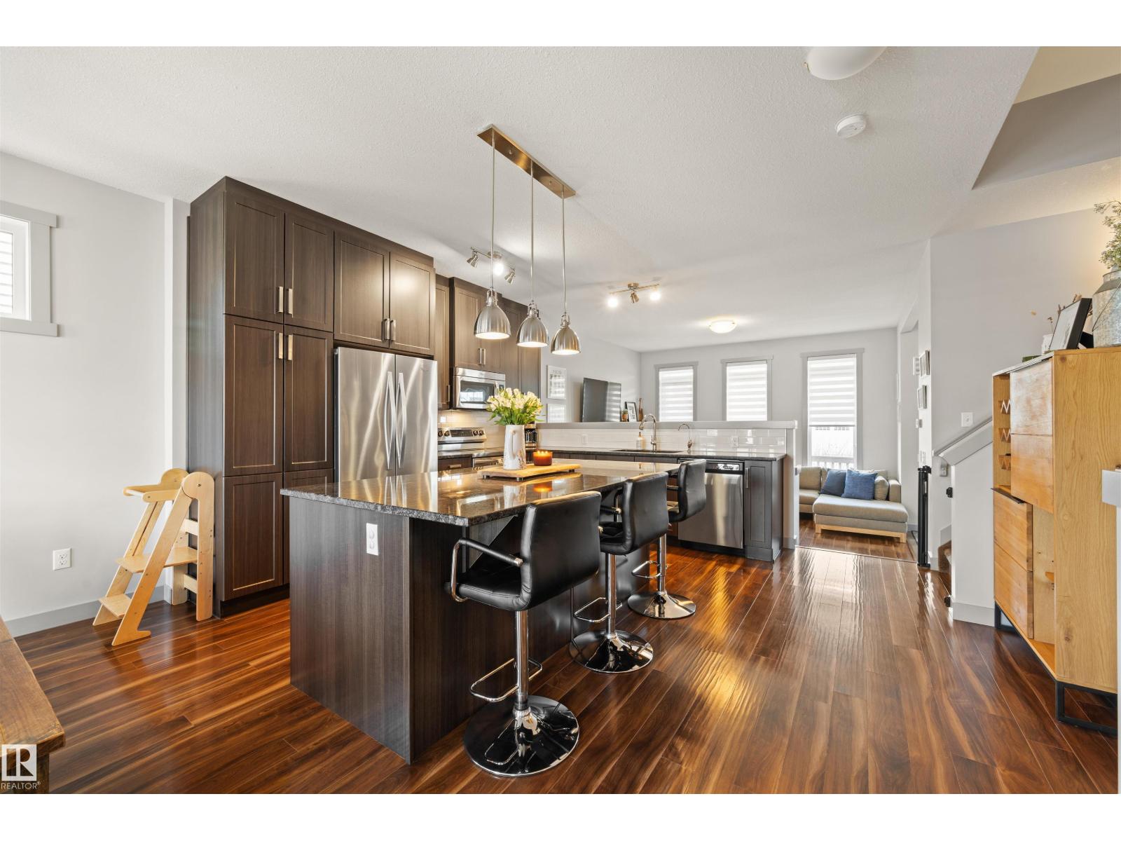 16460 15 AV SW - 7