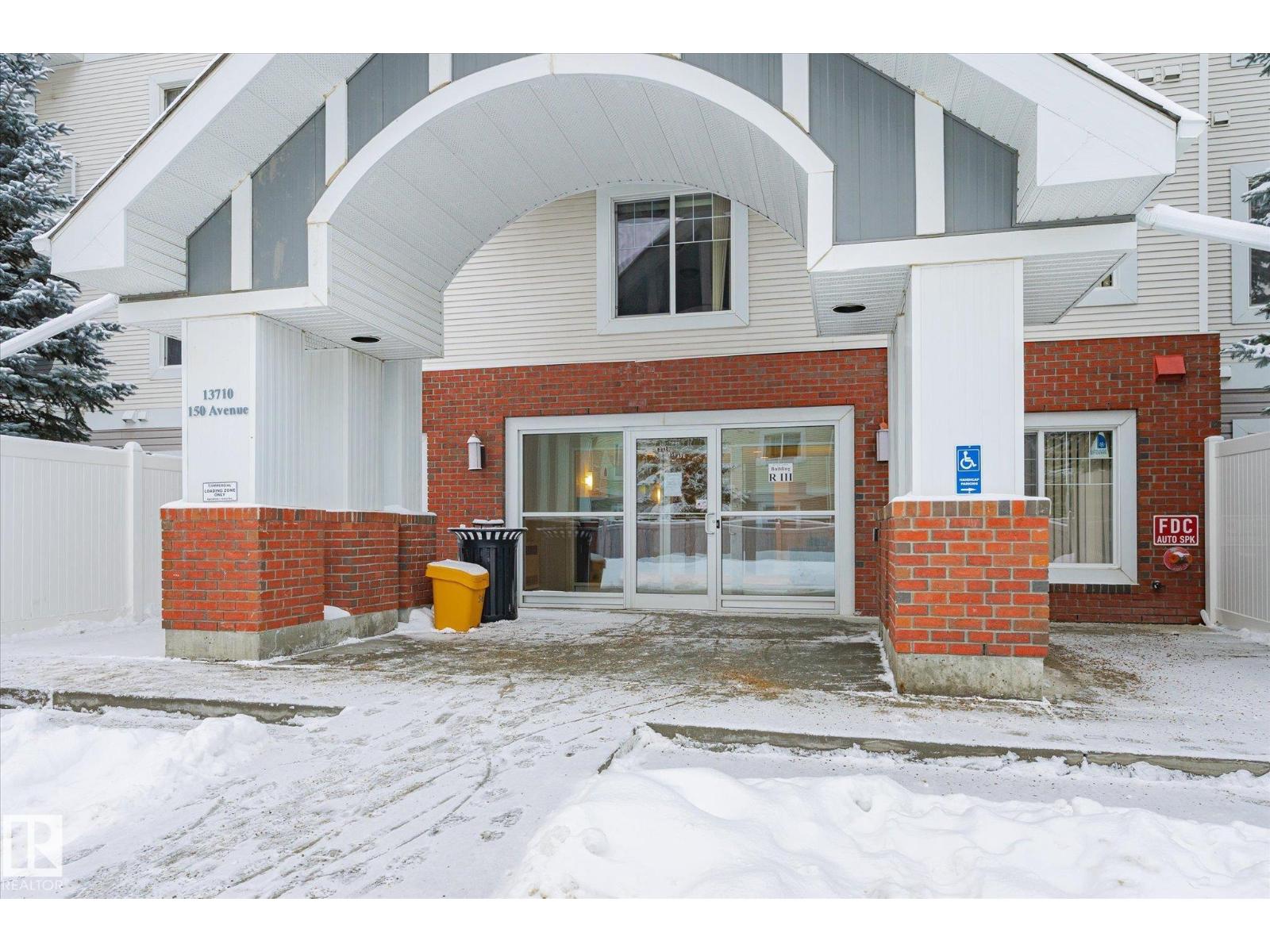 #205 13710 150 AV NW - 5