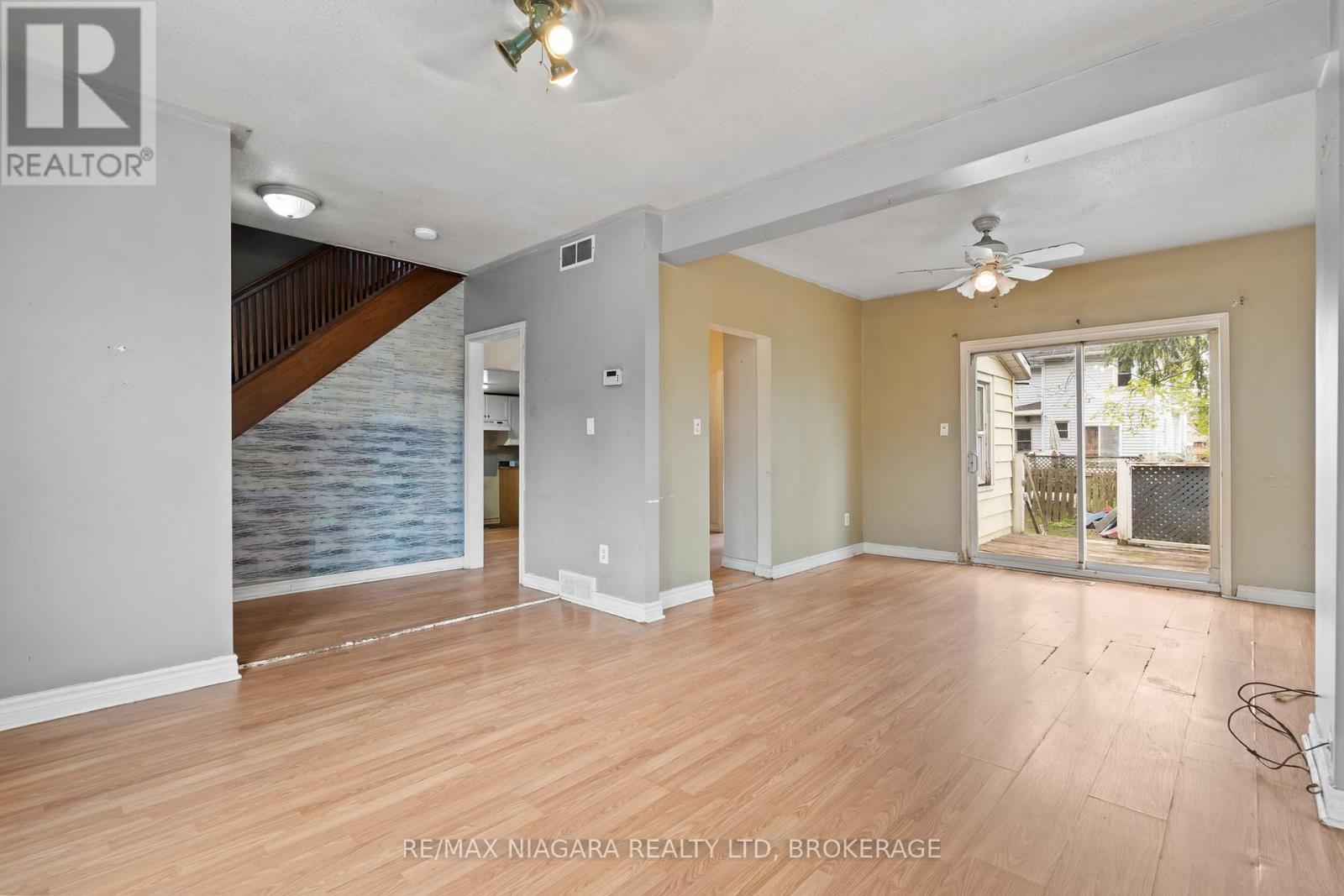 4904 FLYNN COURT - 6