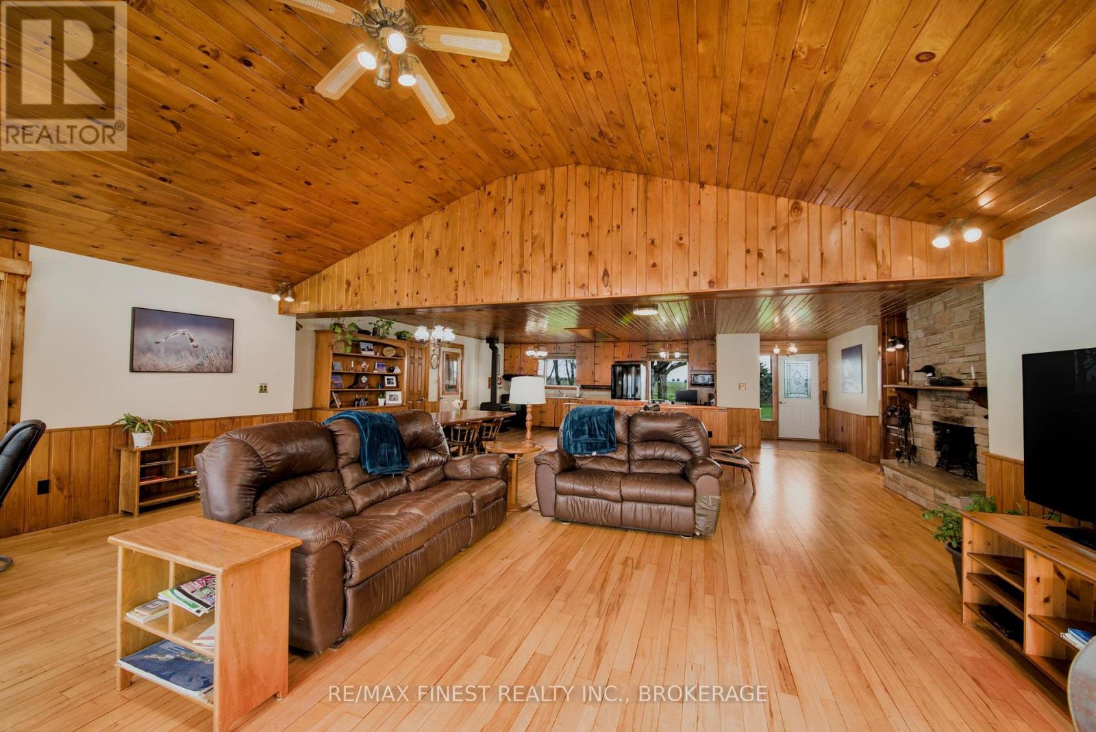 10930 FRONT ROAD - 10
