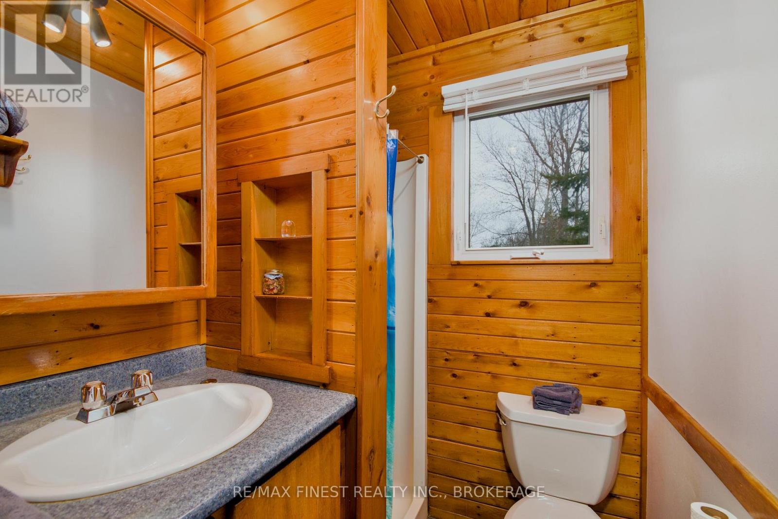 10930 FRONT ROAD - 17