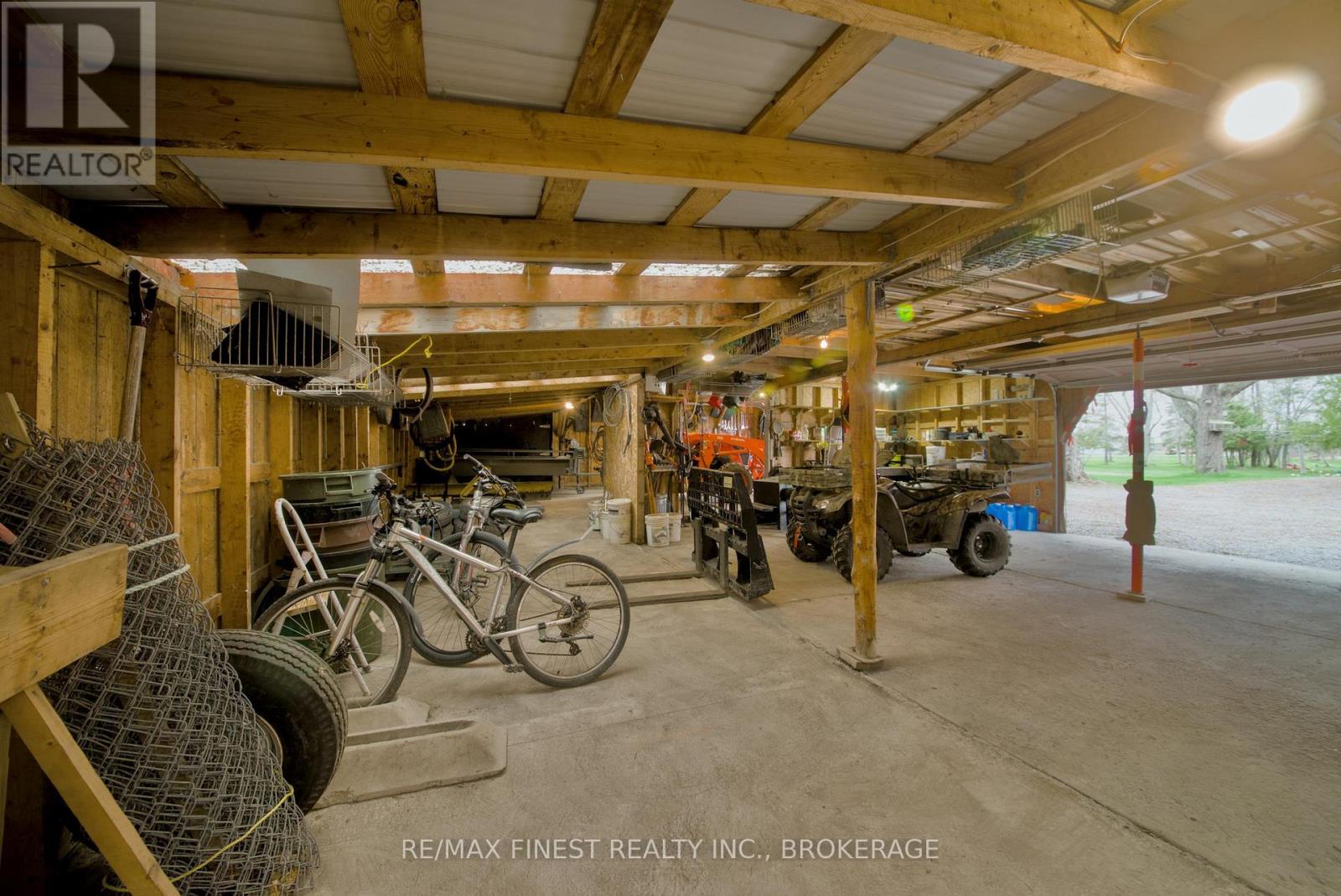 10930 FRONT ROAD - 27