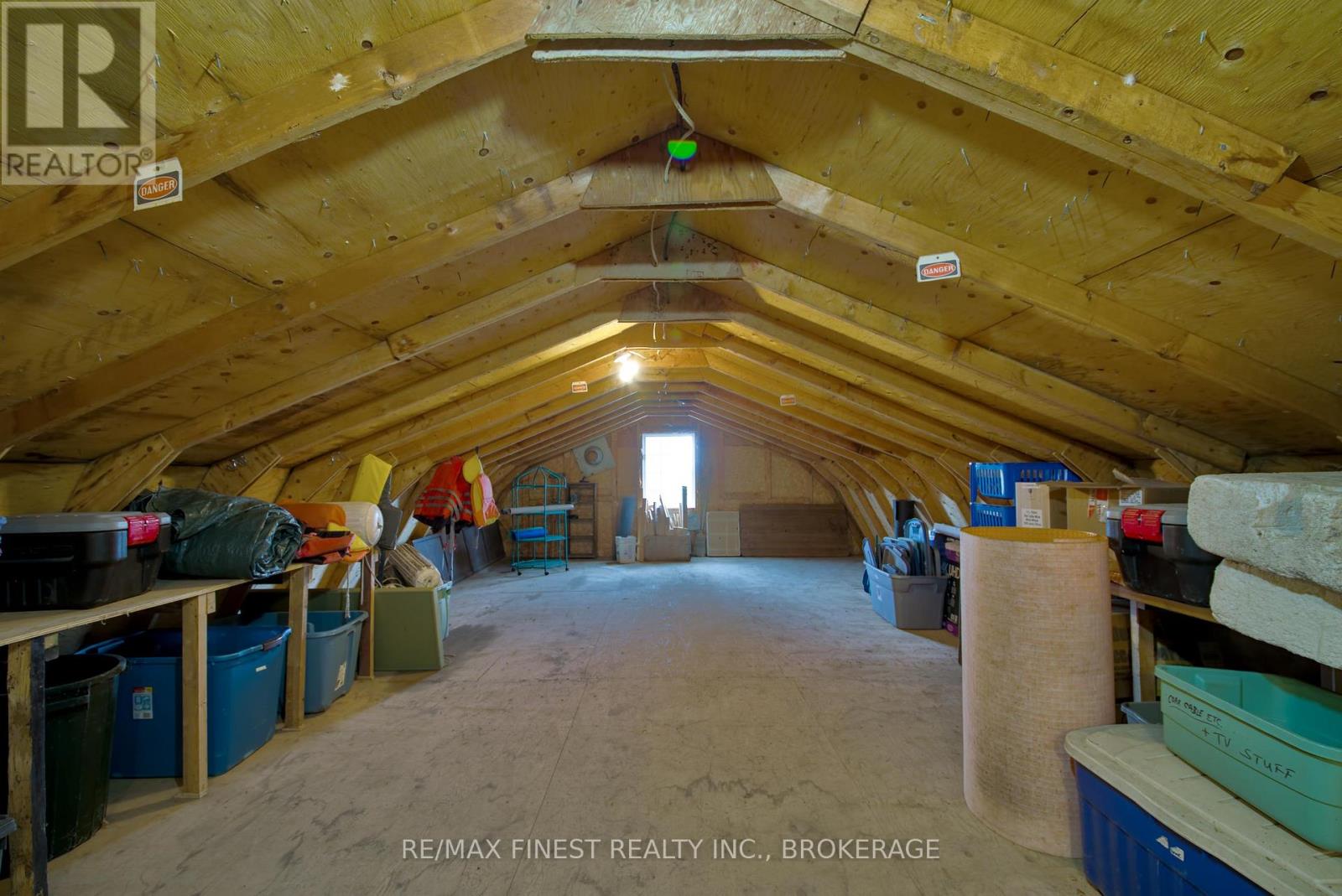 10930 FRONT ROAD - 31