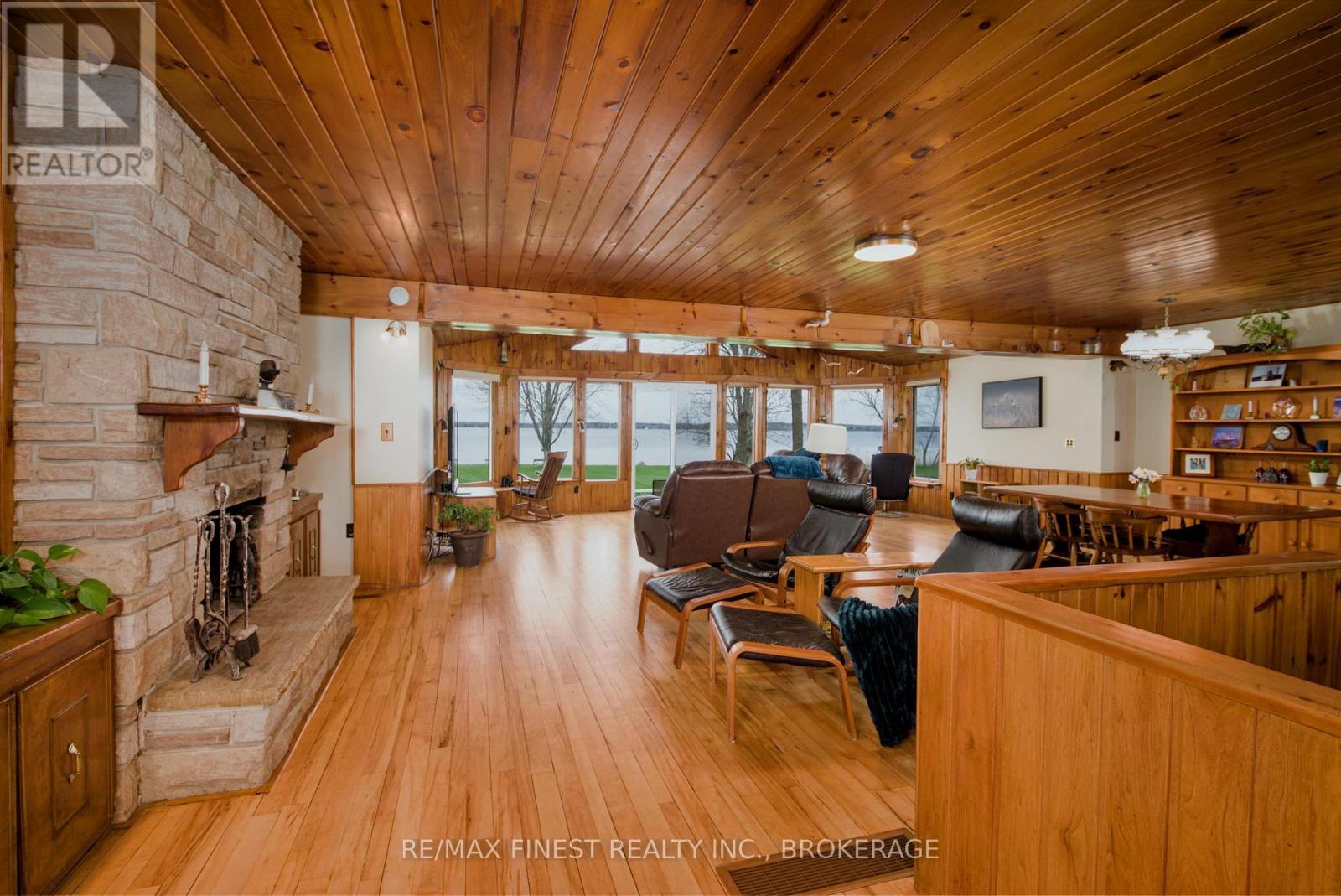 10930 FRONT ROAD - 6