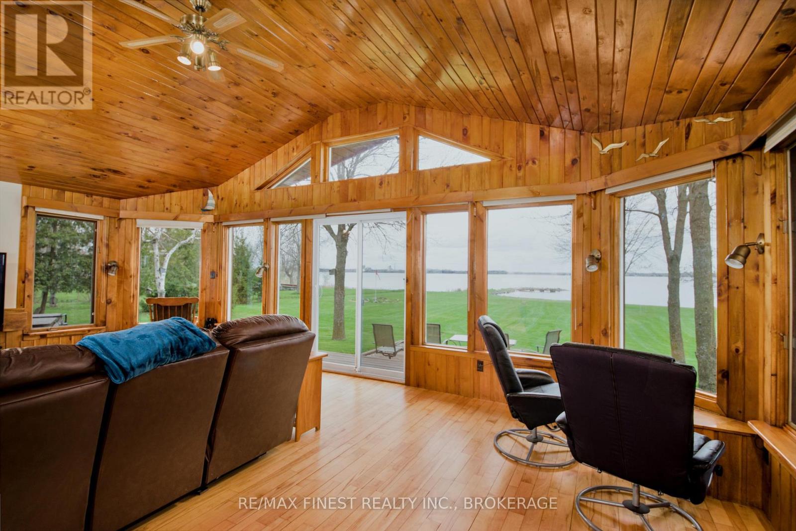 10930 FRONT ROAD - 9
