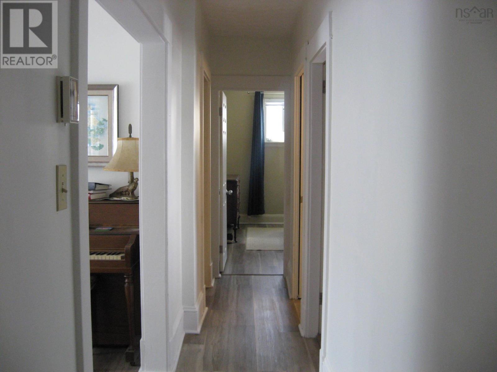 48 Park Street - 11