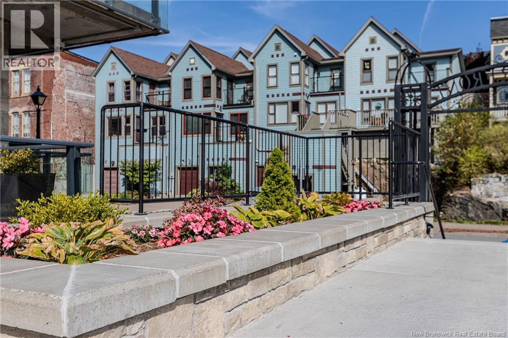 #205 243 Prince William Street - 41