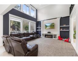 2018 Vinewood Street, Abbotsford, BC V2S3H2 Photo 8