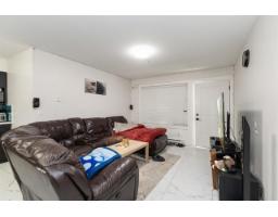 2018 Vinewood Street, Abbotsford, BC V2S3H2 Photo 31