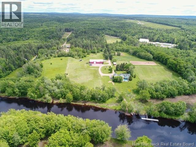 85 South Canaan Road - Image 3