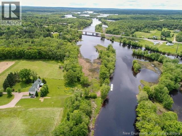 85 South Canaan Road - Image 4