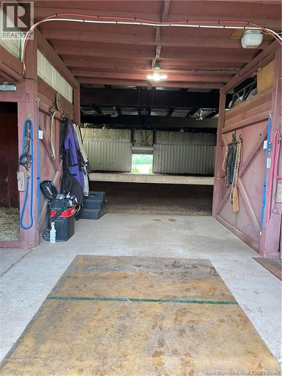 85 South Canaan Road - Image 37