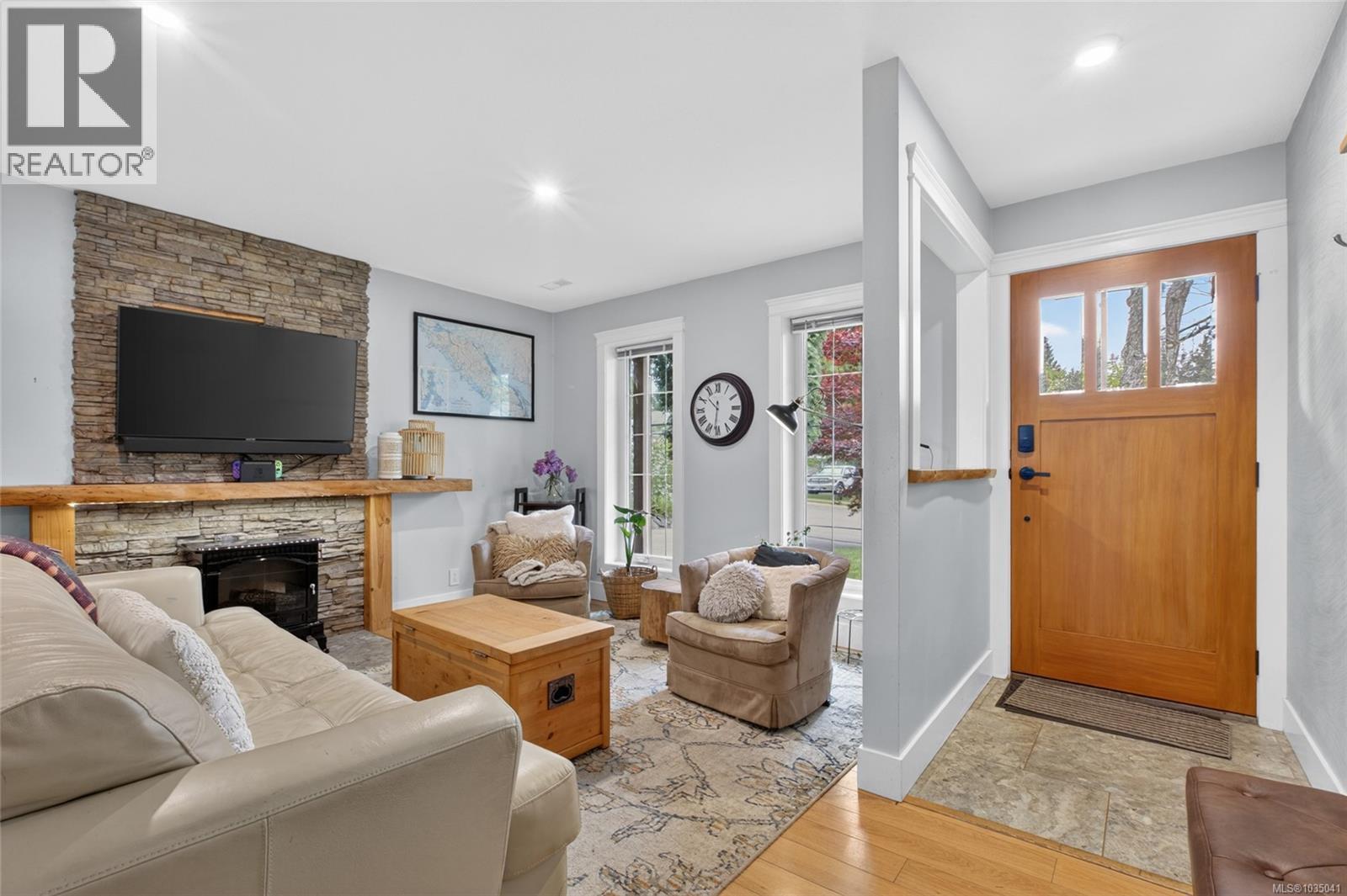 1404 Albatross Ave - 10