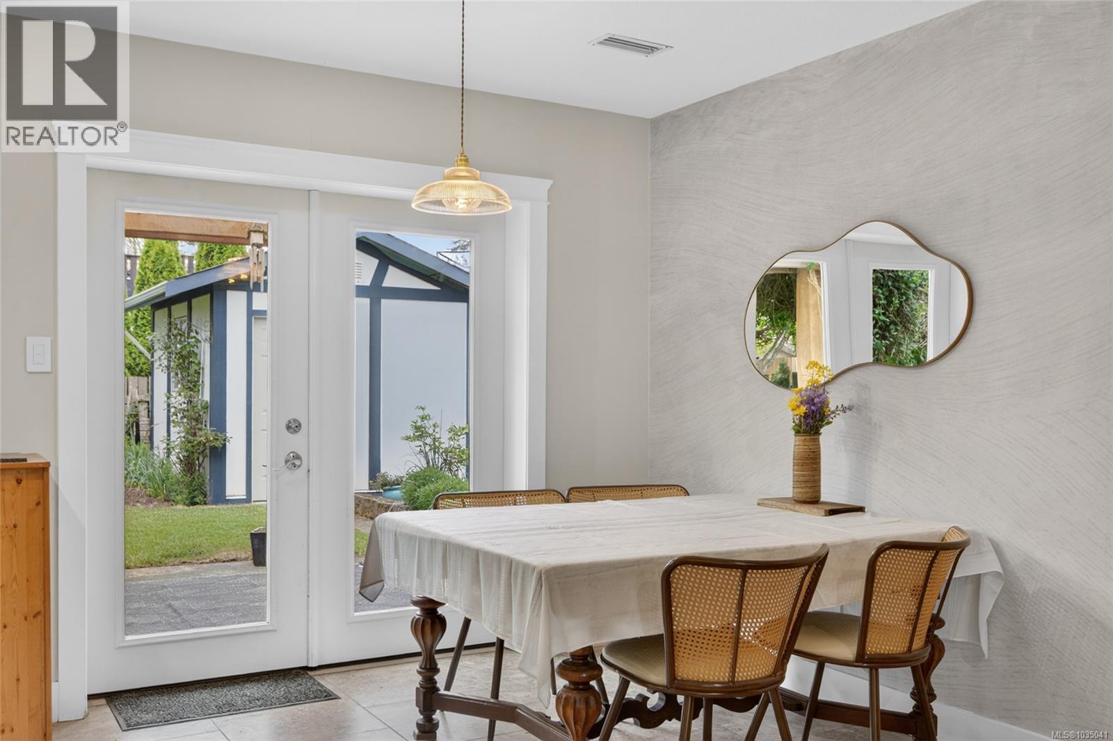 1404 Albatross Ave - 14