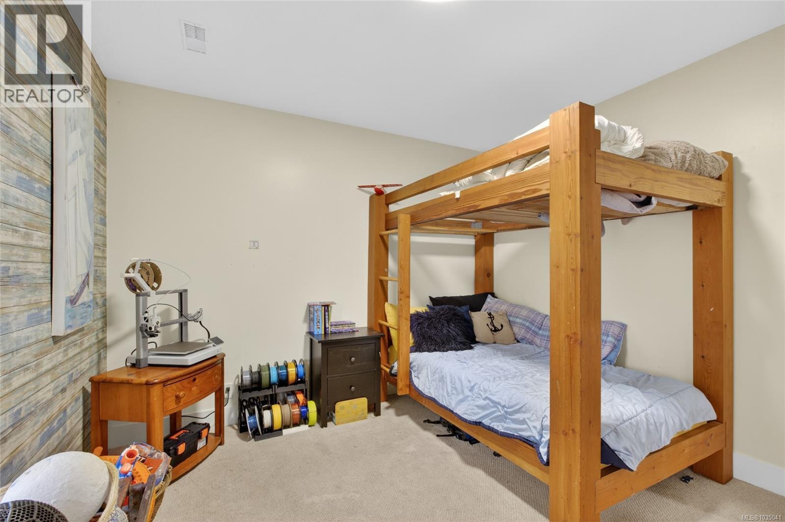 1404 Albatross Ave - 29