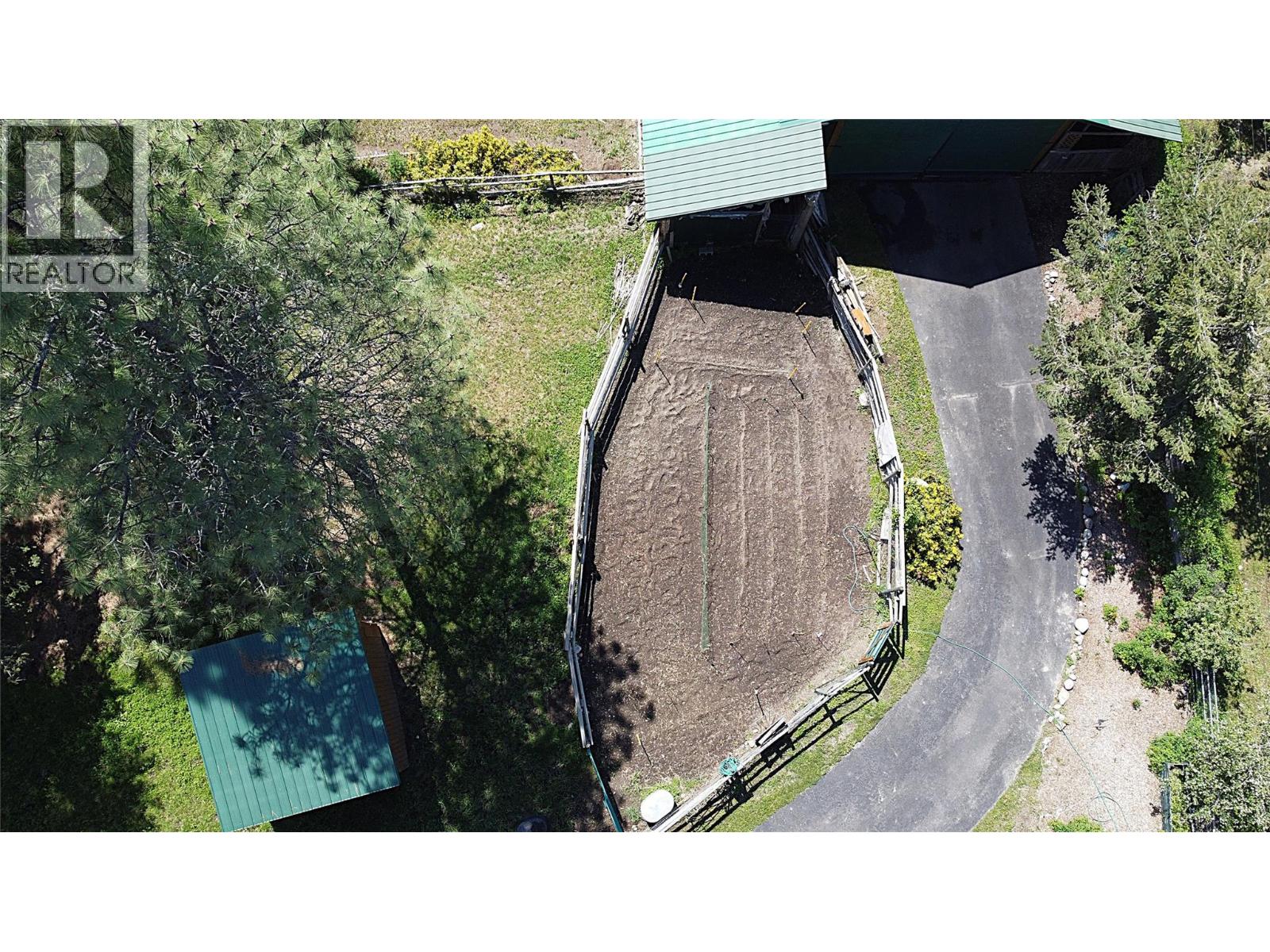 60 Valeview Road - 60