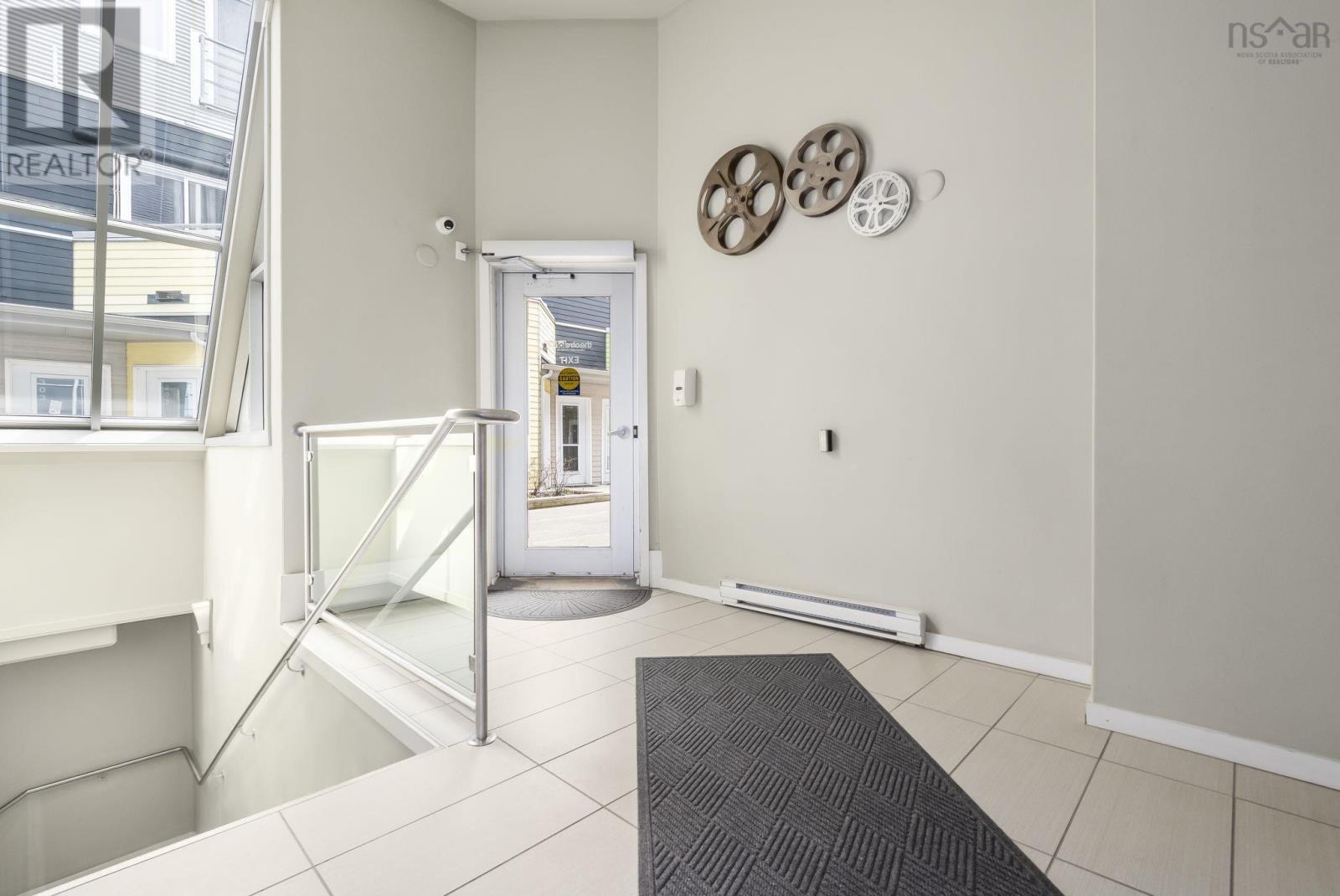 Property 21 of 29 of 307 2116 Gottingen Street